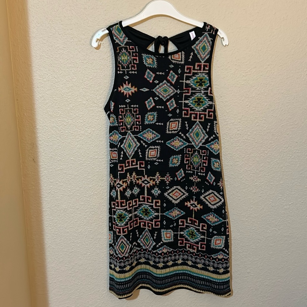 Xhiliration dress size Medium